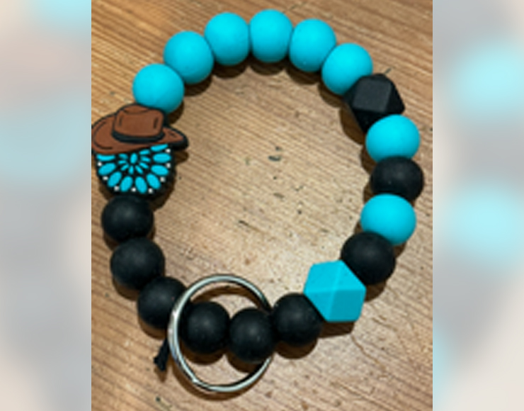 Hillsboro Oregon Artisan Market Vendor On the Road Again 6